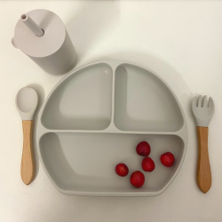 Silicone Plate + Glass with Straw and Lid + Spoon + Fork – White